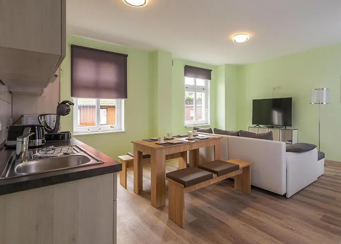 Remise, アパート *